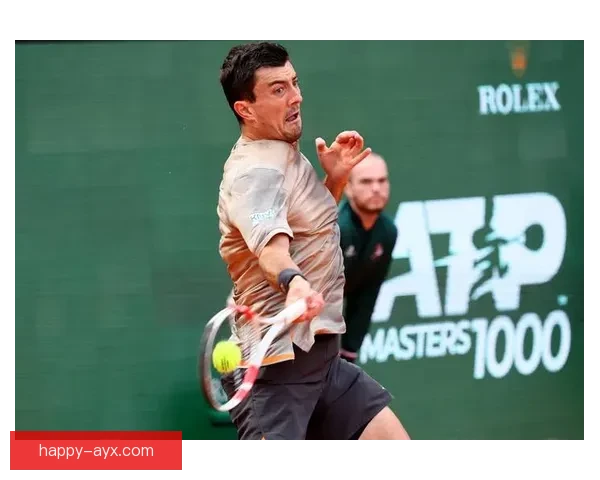 网球赛季高潮来临：全球顶尖选手争夺大师赛冠军荣誉