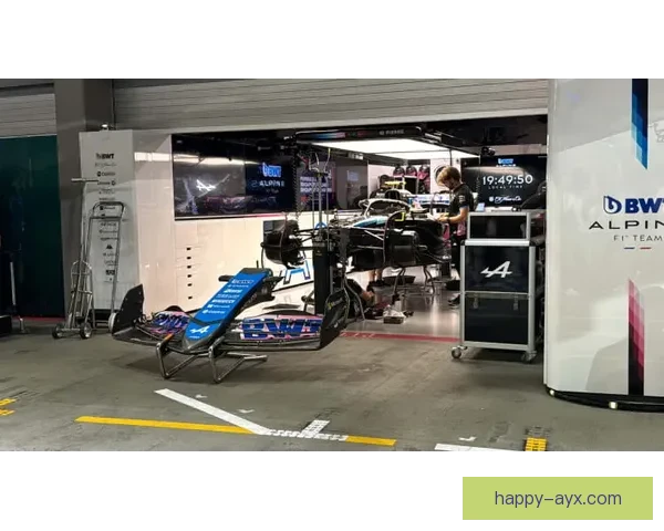 F1赛事热议：赛车技术革新与车队动态引发新一轮竞争高潮